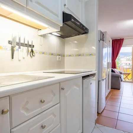 Salamander Vacational With Balcony And Fantastic Views