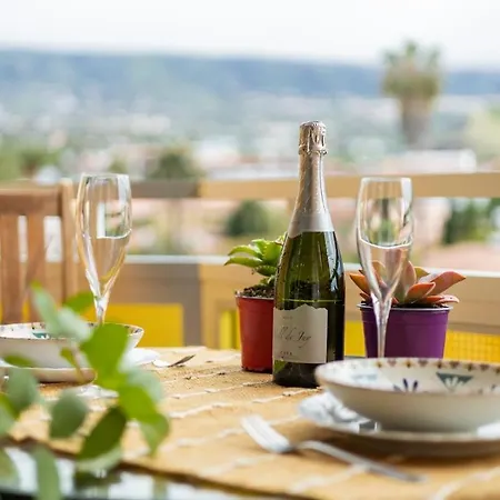 Salamander Vacational With Balcony And Fantastic Views Apartamento